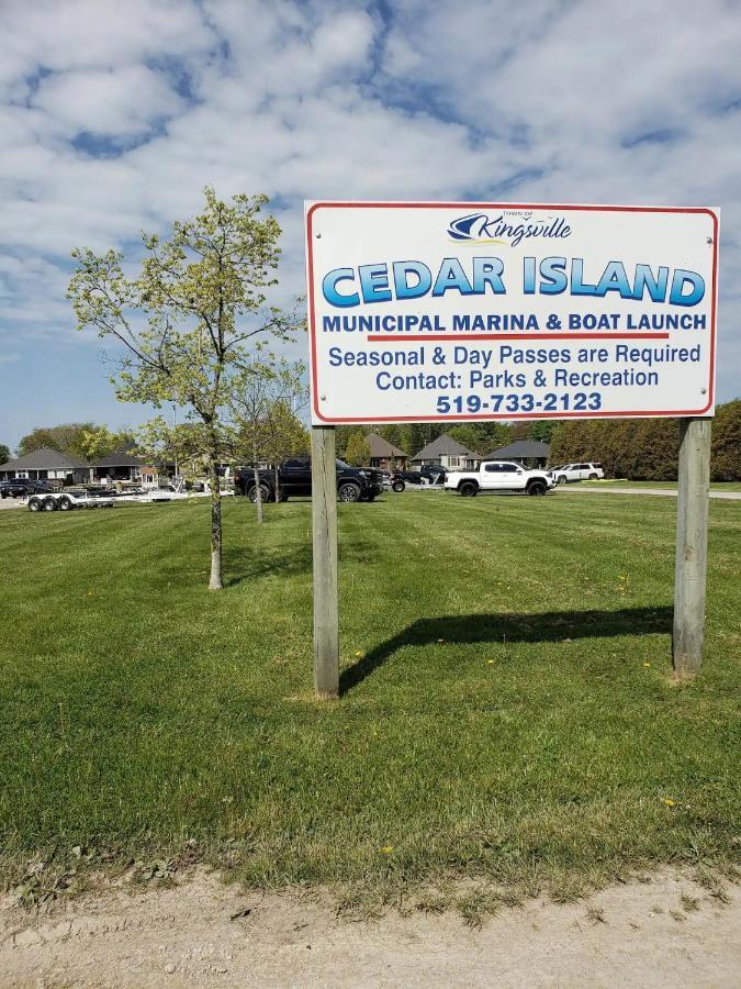 Cedar Island Xanadu Villa Kingsville Buitenkant foto